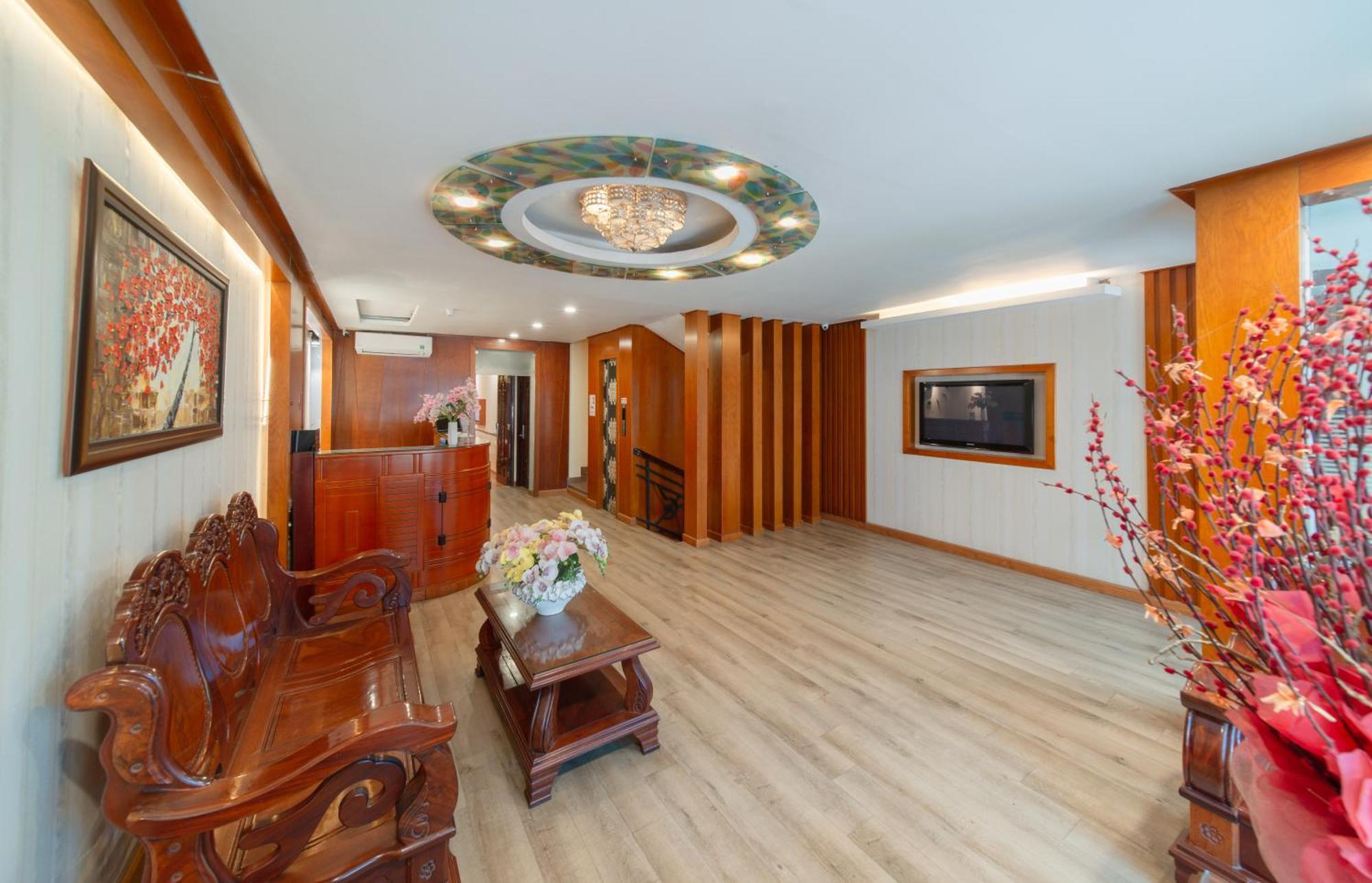 Hotel Nhu Y 2 Thành Pho Ho Chí Minh Esterno foto
